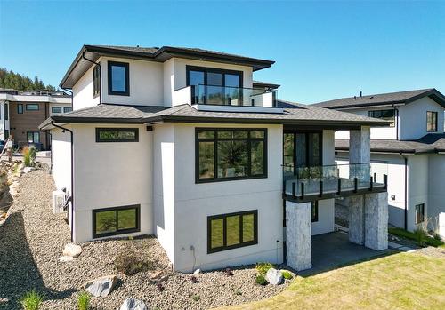 981 Lochness Street, Kelowna, BC - Outdoor With Balcony