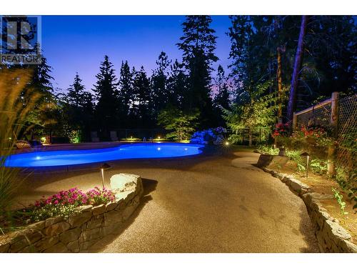 4163 Mahonia Drive S, Kelowna, BC - Outdoor With Deck Patio Veranda