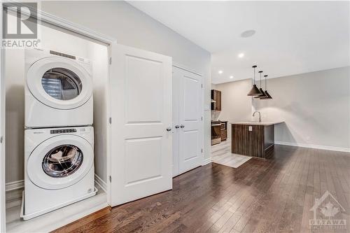 725 Dearborn Private Unit#K, Gloucester, ON - Indoor Photo Showing Laundry Room