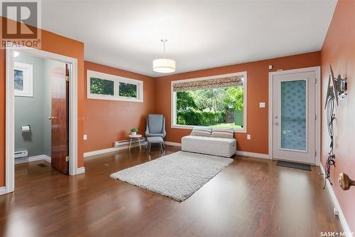 1028 Aird Street, Saskatoon, SK - Indoor Photo Showing Living Room