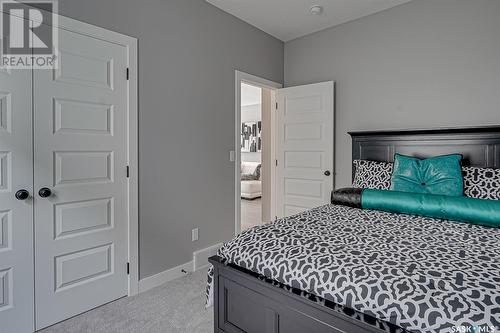 579 Myles Heidt Manor, Saskatoon, SK - Indoor Photo Showing Bedroom