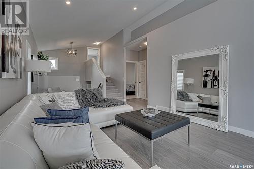 579 Myles Heidt Manor, Saskatoon, SK - Indoor Photo Showing Living Room