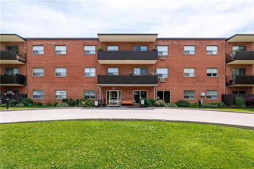 485 Thorold Road|Unit #211, Welland, ON - Outdoor