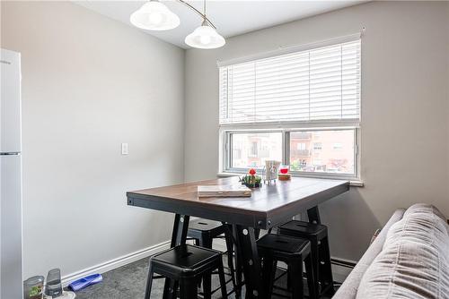 485 Thorold Road|Unit #211, Welland, ON - Indoor Photo Showing Dining Room