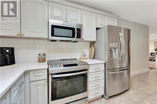 308 Lexington Road, Waterloo, ON - Indoor Photo Showing Kitchen