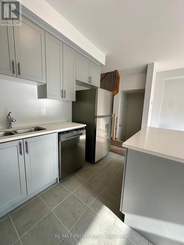 18 Keenan Street, Kawartha Lakes, ON - Indoor Photo Showing Kitchen With Double Sink