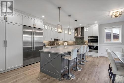 7 Duncan Drive, Kawartha Lakes, ON - Indoor Photo Showing Kitchen With Upgraded Kitchen