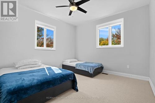 7 Duncan Drive, Kawartha Lakes, ON - Indoor Photo Showing Bedroom