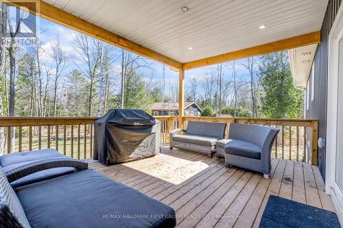 7 Duncan Drive, Kawartha Lakes, ON - Outdoor With Deck Patio Veranda With Exterior