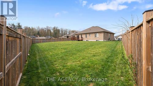 7 Cavendish Court, Norfolk (Simcoe), ON - Outdoor