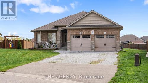 7 Cavendish Court, Norfolk (Simcoe), ON - Outdoor