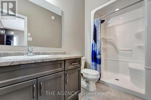 7 Cavendish Court, Norfolk (Simcoe), ON - Indoor Photo Showing Bathroom