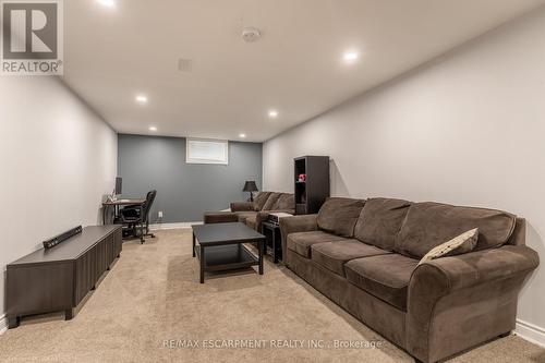 203 West 31St Street, Hamilton, ON - Indoor Photo Showing Basement