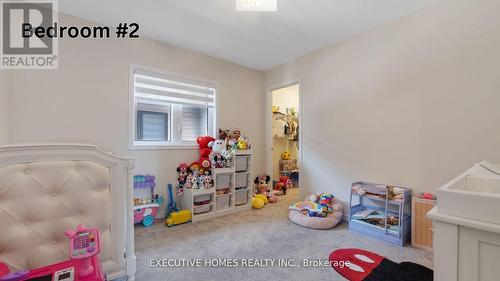 14 Lillian Way, Haldimand, ON - Indoor Photo Showing Other Room