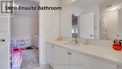 14 Lillian Way, Haldimand, ON - Indoor Photo Showing Bathroom