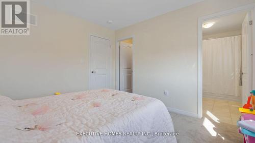 14 Lillian Way, Haldimand, ON - Indoor Photo Showing Bedroom