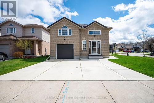 2 - 84 Everglade Crescent, Kitchener, ON - Outdoor With Facade