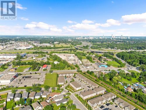 40 - 7768 Ascot Circle, Niagara Falls, ON - Outdoor With View