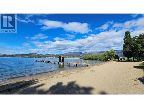 124 Mctavish Avenue, Kelowna, BC - Outdoor With Body Of Water With View