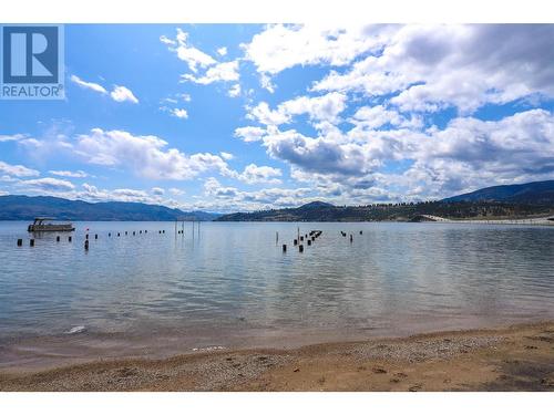 124 Mctavish Avenue, Kelowna, BC - Outdoor With Body Of Water With View