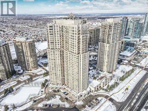 Tph6 - 25 Kingsbridge Garden Circle, Mississauga, ON - Outdoor With View