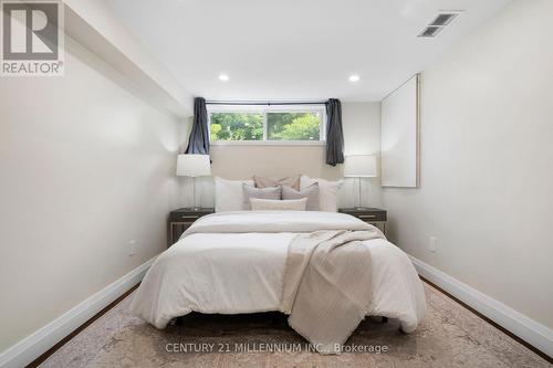 42 Stockman Crescent, Halton Hills, ON - Indoor Photo Showing Bedroom