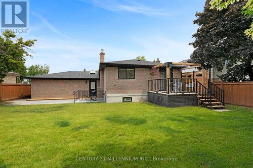 42 Stockman Crescent, Halton Hills, ON - Outdoor With Deck Patio Veranda