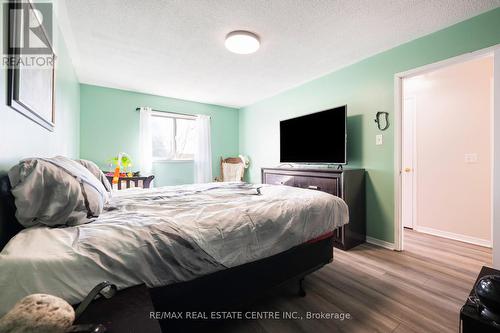 38 Eastview Crescent, Orangeville, ON - Indoor Photo Showing Bedroom