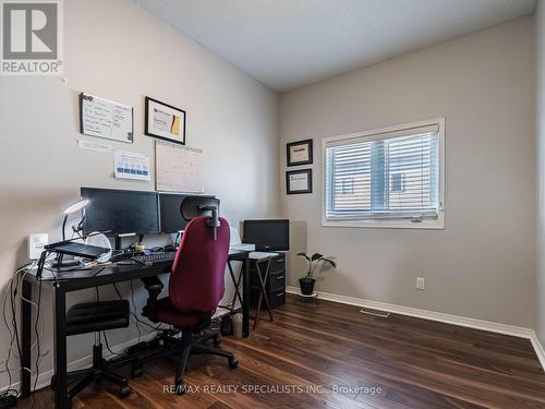 H-52 - 175 David Bergey Drive, Kitchener, ON - Indoor Photo Showing Office