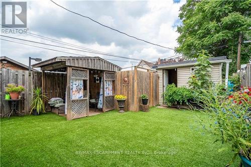 27 Shaw Street, Hamilton, ON - Outdoor