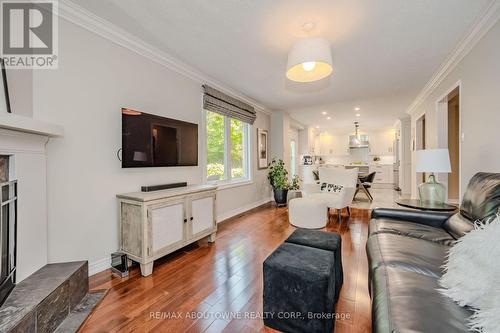 267 River Oaks Boulevard W, Oakville, ON - Indoor Photo Showing Living Room