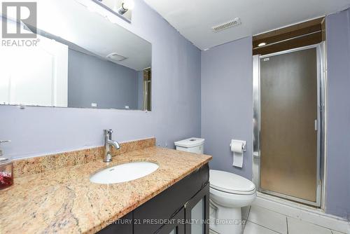 126 Saintsbury Crescent, Brampton, ON - Indoor Photo Showing Bathroom