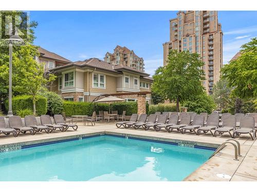 1089 Sunset Drive Unit# 114, Kelowna, BC - Outdoor With In Ground Pool