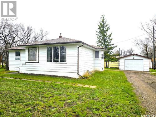 245 1St, Mankota, SK - Outdoor With Exterior