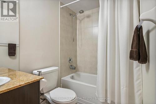 22 - 871 Wilson Avenue, Toronto, ON - Indoor Photo Showing Bathroom