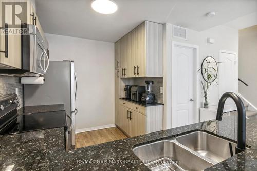 22 - 871 Wilson Avenue, Toronto, ON - Indoor Photo Showing Kitchen With Double Sink