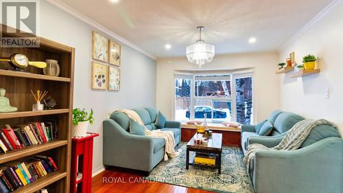 249 Edenwood Crescent, Orangeville, ON - Indoor Photo Showing Living Room