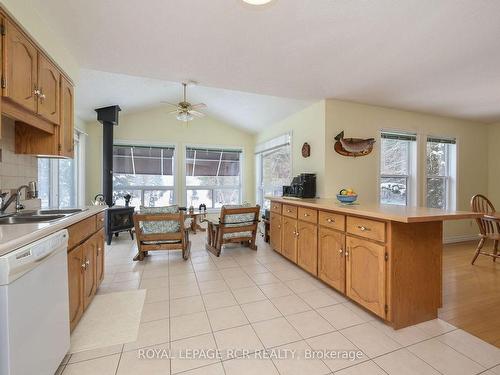 919 Guelph Rd, Centre Wellington, ON - Indoor Photo Showing Kitchen With Double Sink