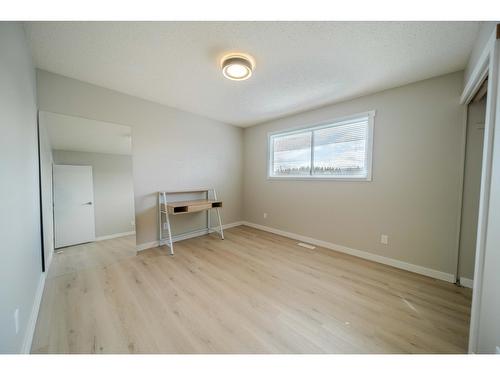12 24Th Avenue S, Cranbrook, BC - Indoor Photo Showing Other Room