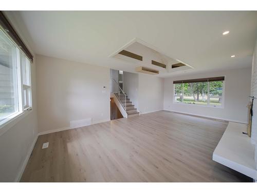 12 24Th Avenue S, Cranbrook, BC - Indoor Photo Showing Other Room