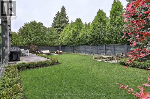 108 Stratford Crescent, Toronto, ON - Outdoor