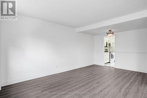 522 Lana Terrace, Mississauga, ON - Indoor Photo Showing Other Room