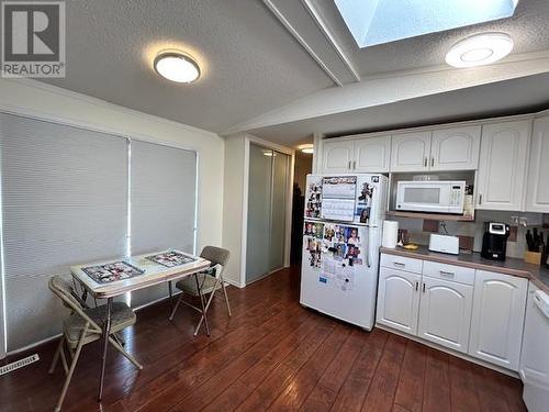 101 2454 Grants Frontage Road, Vanderhoof, BC - Indoor Photo Showing Kitchen