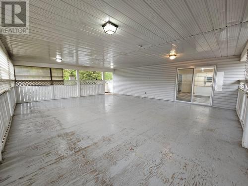 219 Cottonwood Crescent, Tumbler Ridge, BC -  Photo Showing Garage