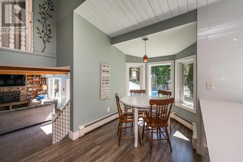 7893 Loyola Crescent, Prince George, BC - Indoor Photo Showing Dining Room