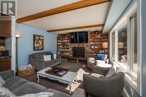 7893 Loyola Crescent, Prince George, BC - Indoor Photo Showing Living Room With Fireplace