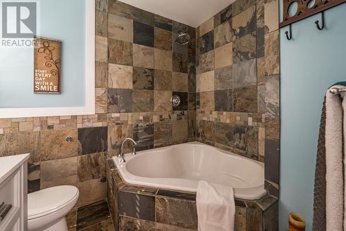7893 Loyola Crescent, Prince George, BC - Indoor Photo Showing Bathroom
