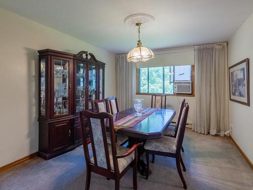 Salle Ã  manger - 8455 Av. San-Francisco, Brossard, QC - Indoor Photo Showing Dining Room