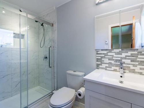 Ensuite bathroom - 8455 Av. San-Francisco, Brossard, QC - Indoor Photo Showing Bathroom