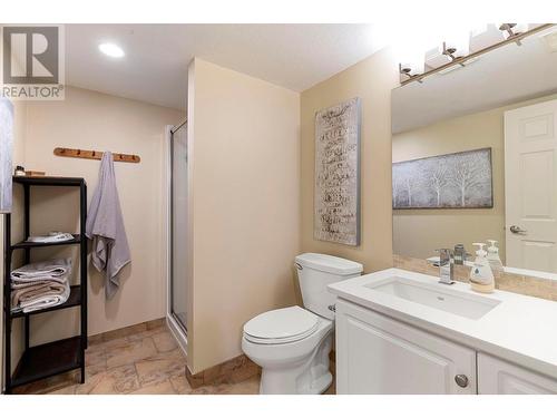 13757 Lakepine Road, Lake Country, BC - Indoor Photo Showing Bathroom